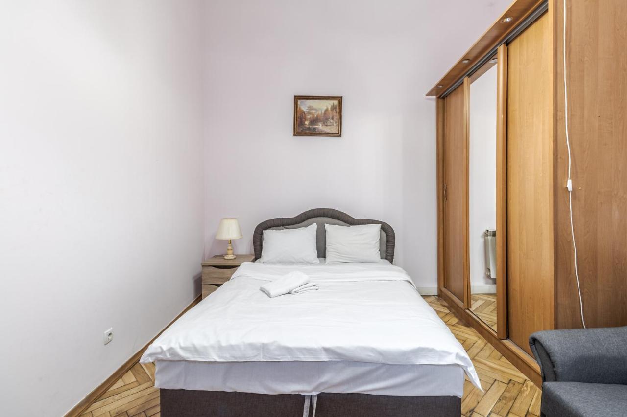 Striltsiv Apartment Lviv Exterior photo